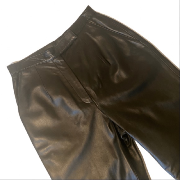 Jones New York Pants - High waisted Black Leather Pants - Size 6 Petite